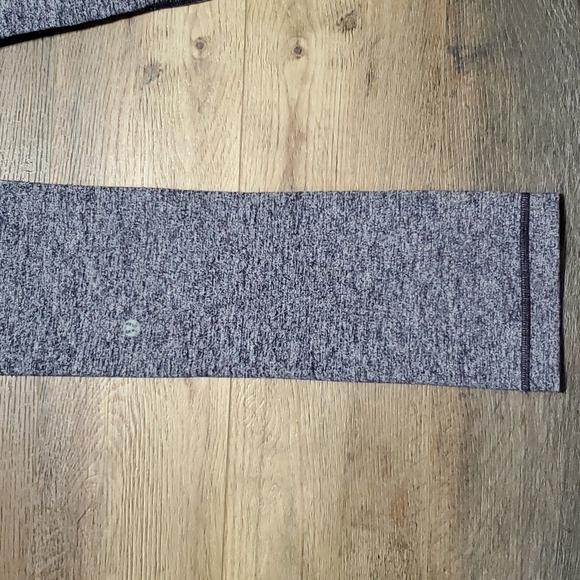 Lululemon purple soft speckled leggings spacedye - Picture 6 of 8